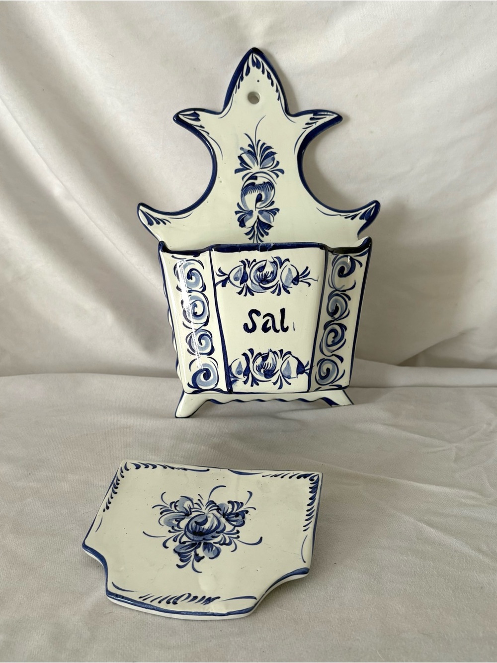 Vintage white blue ceramic salt cellar holder wall hanging Portugal home decor - Picture 6 of 7